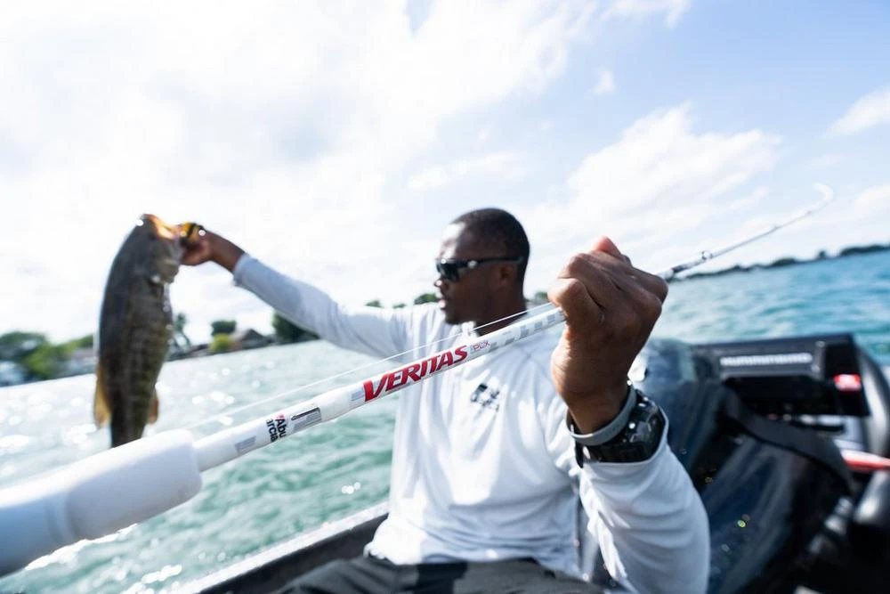 Abu Garcia Veritas Winch Baitcasting Rod 6 Abu Garcia Veritas Winch Baitcasting Rod - Image 6